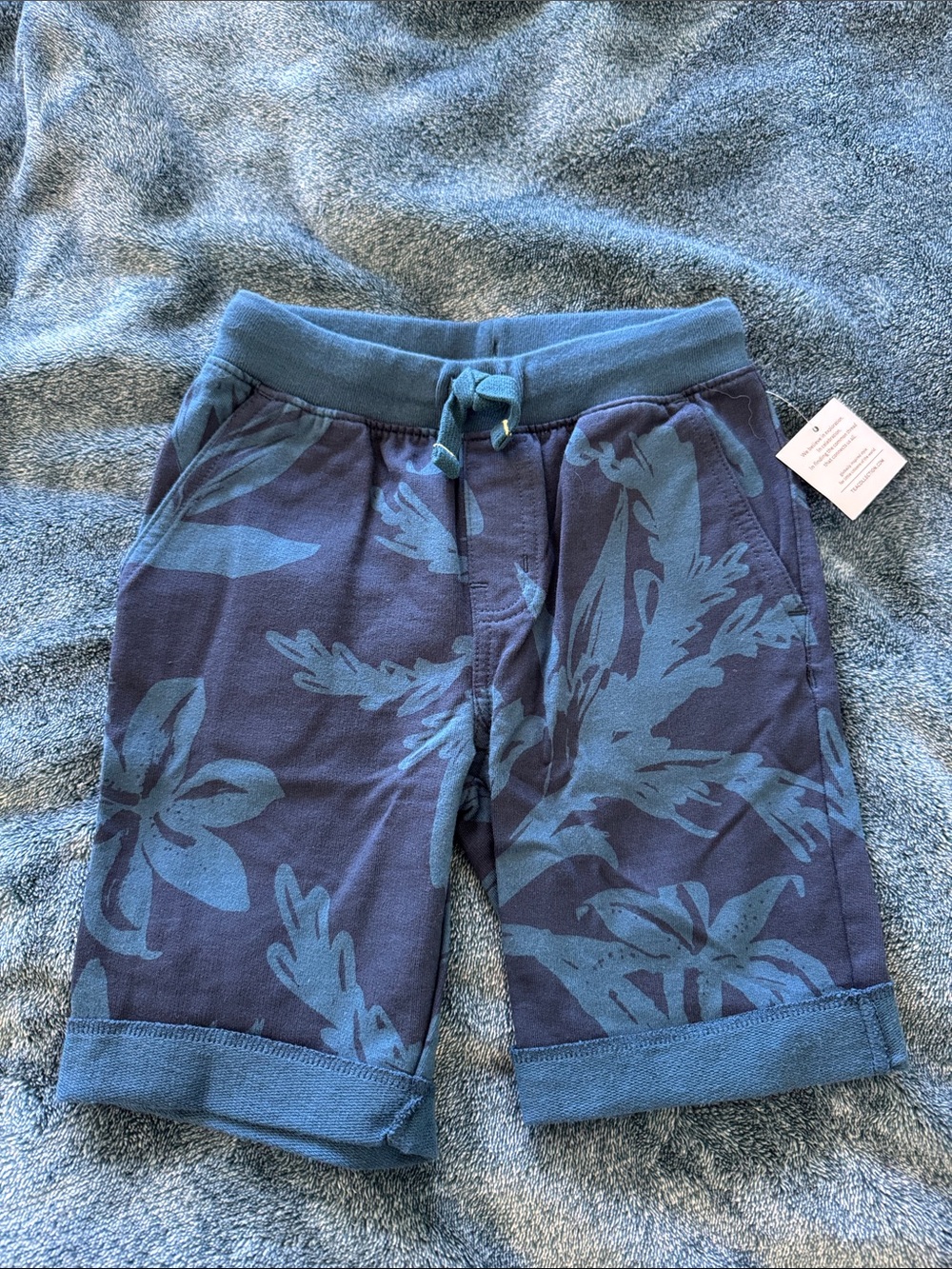 NWT Tea Collection Navy and Light Blue Tropical Pull-On Knit Shorts